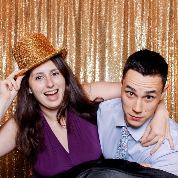 Meet your Posher, Nicole - Picture 1 of 1